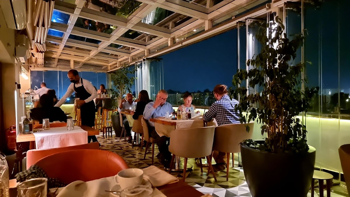 29 Best Rooftop Bars & Restaurants in Cairo (2026) | Skylevels