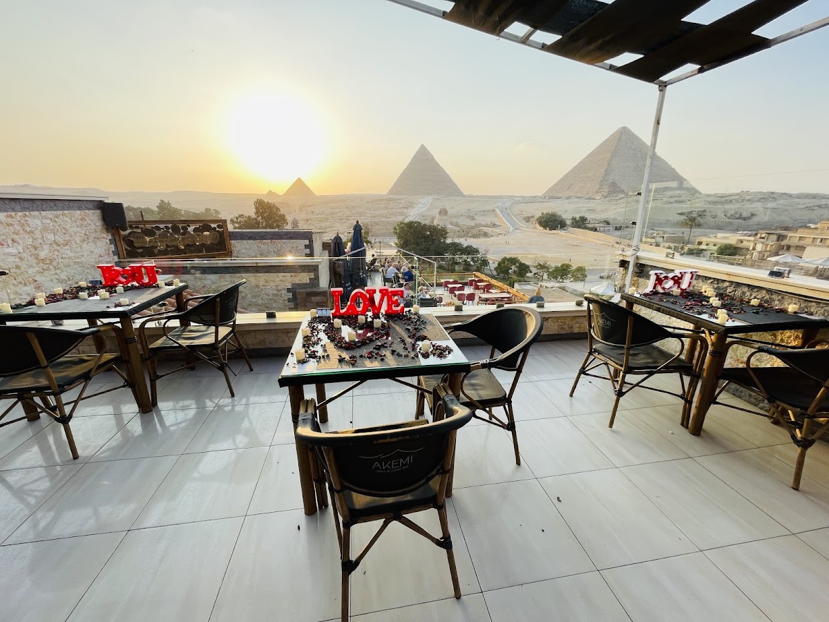 Rooftop 7000 — restaurante rooftop en El Cairo | Skylevels