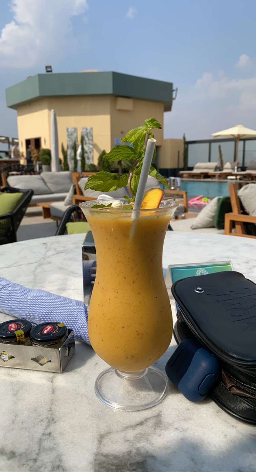 Sky Pool — rooftop restaurant in Cairo | Skylevels