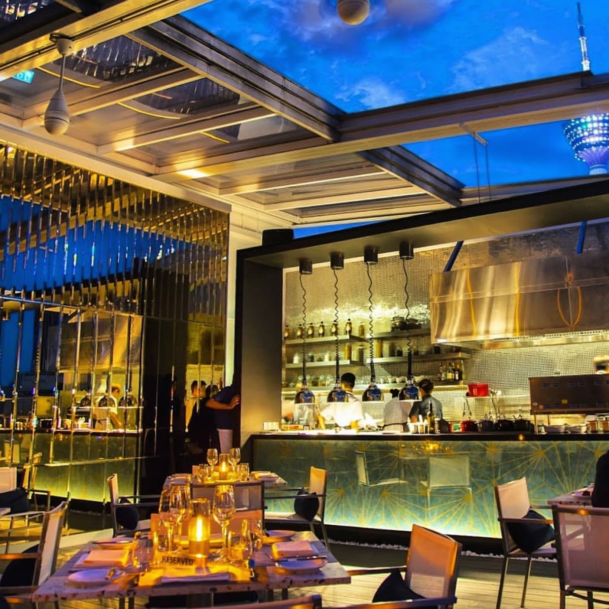 Cielo Rooftop - Dining and Lounge — bar rooftop em Kuala Lumpur | Skylevels