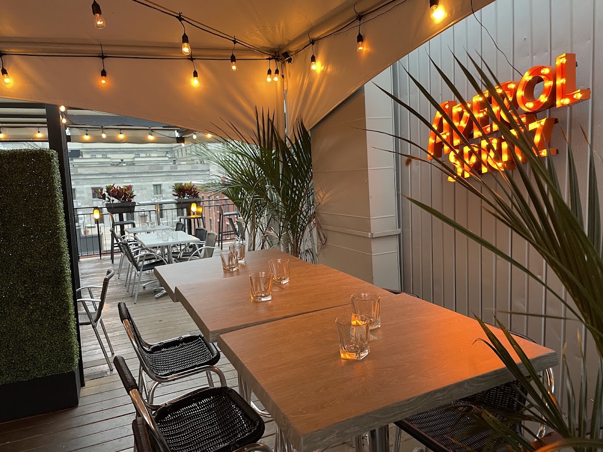 Terrasse Sur L'Auberge